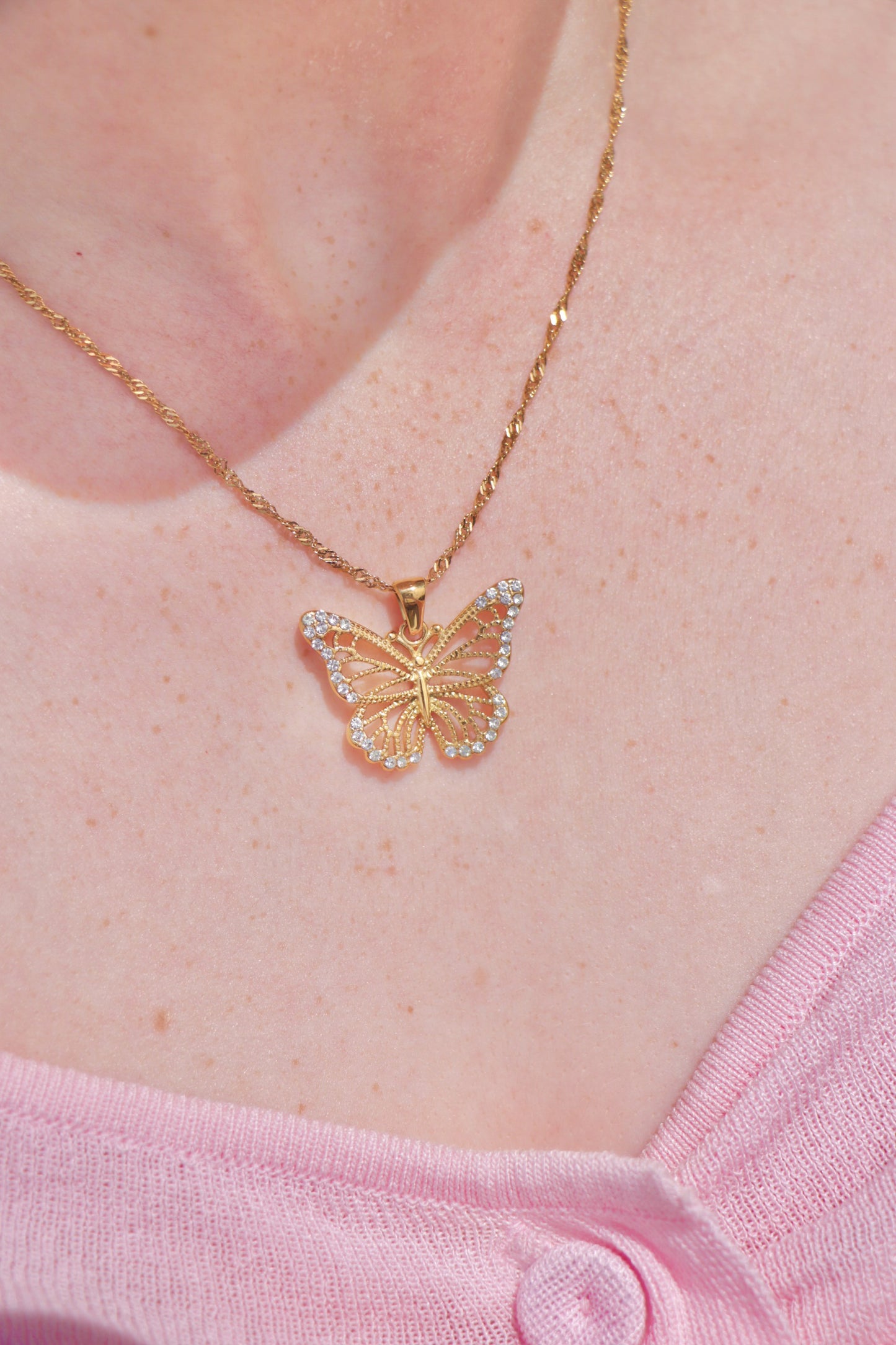Sparkling Flutter necklace