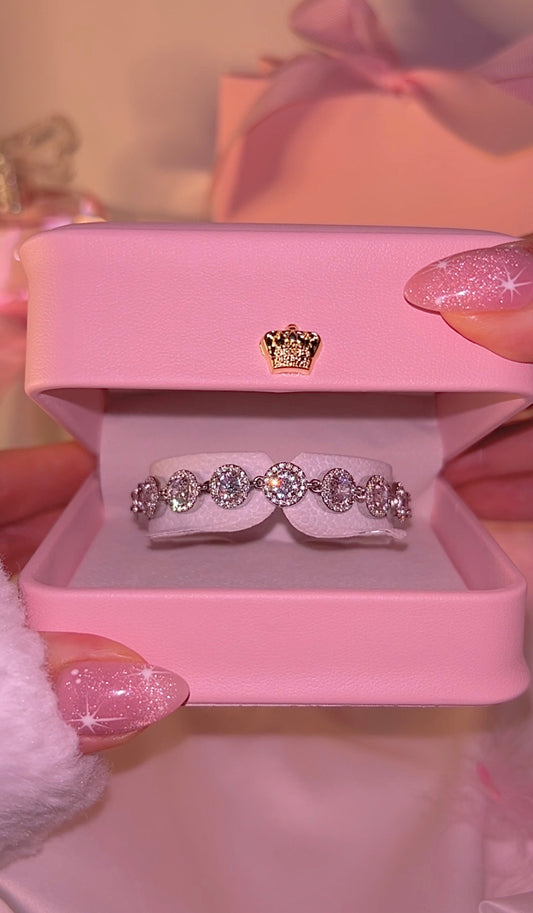 Dazzling Luxe bracelet