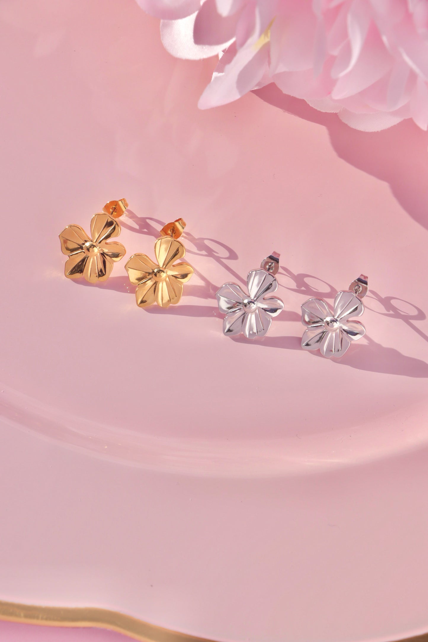 Primrose studs