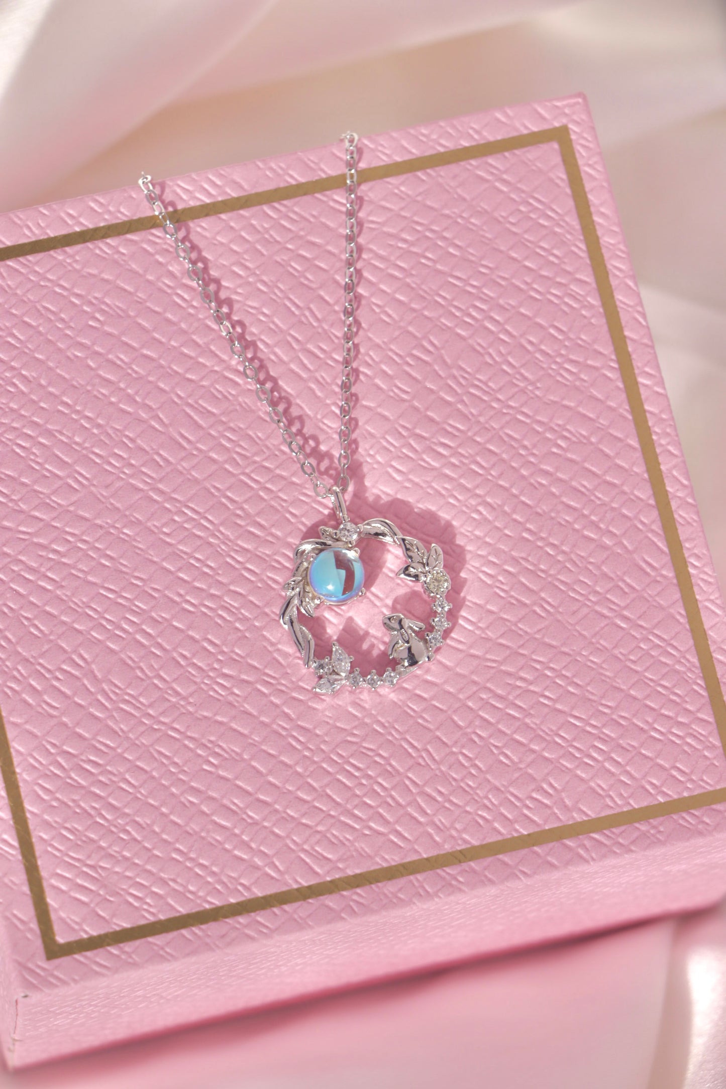 Bunny's Starry Dream necklace