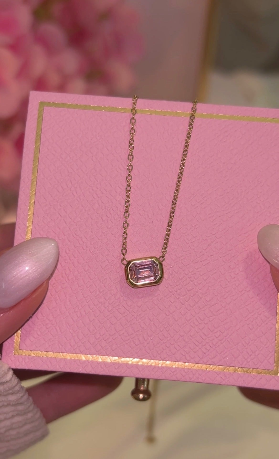 Rosé Gem necklace