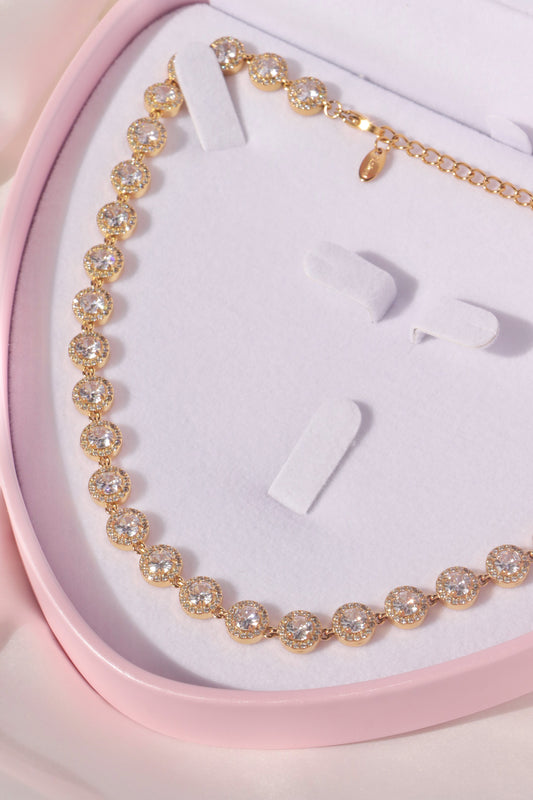 Dazzling Luxe necklace