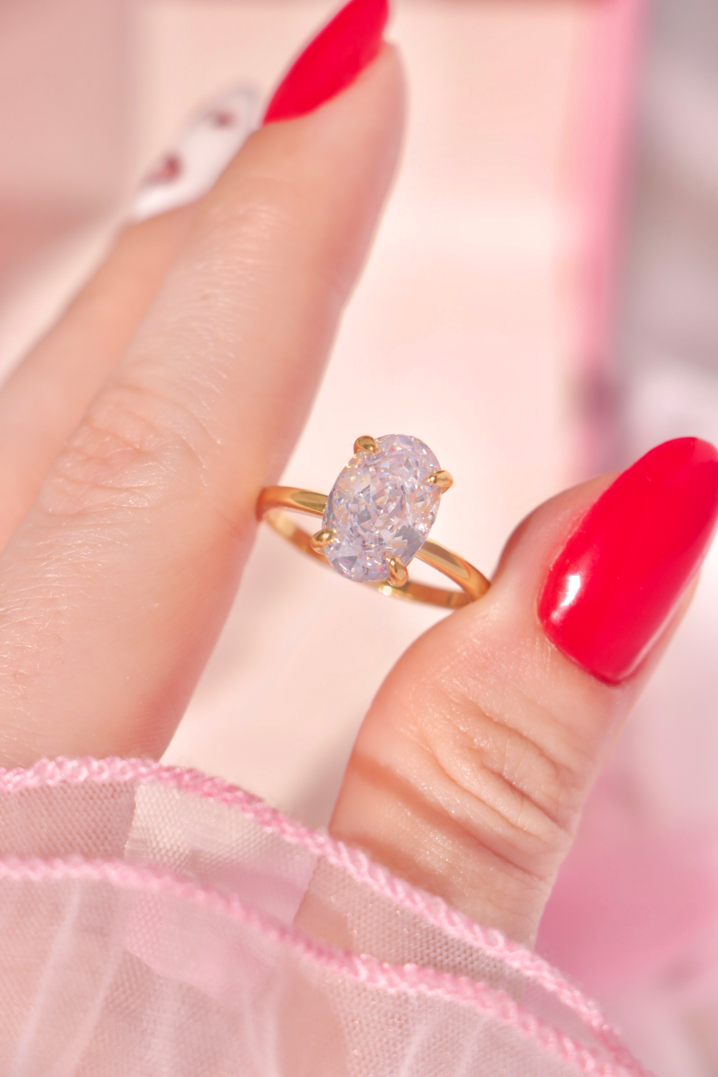 Oval Luster ring