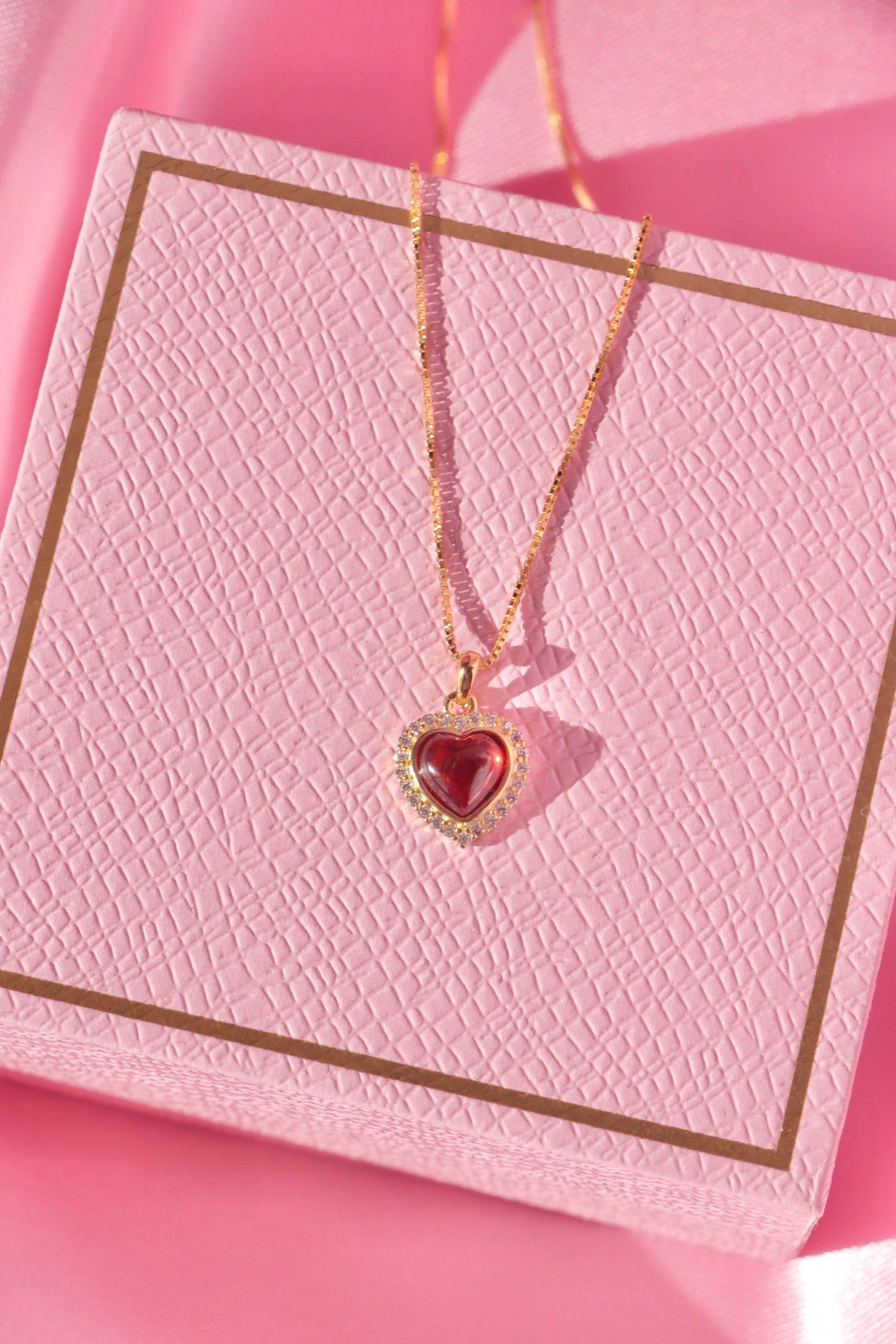 Scarlet Heart necklace