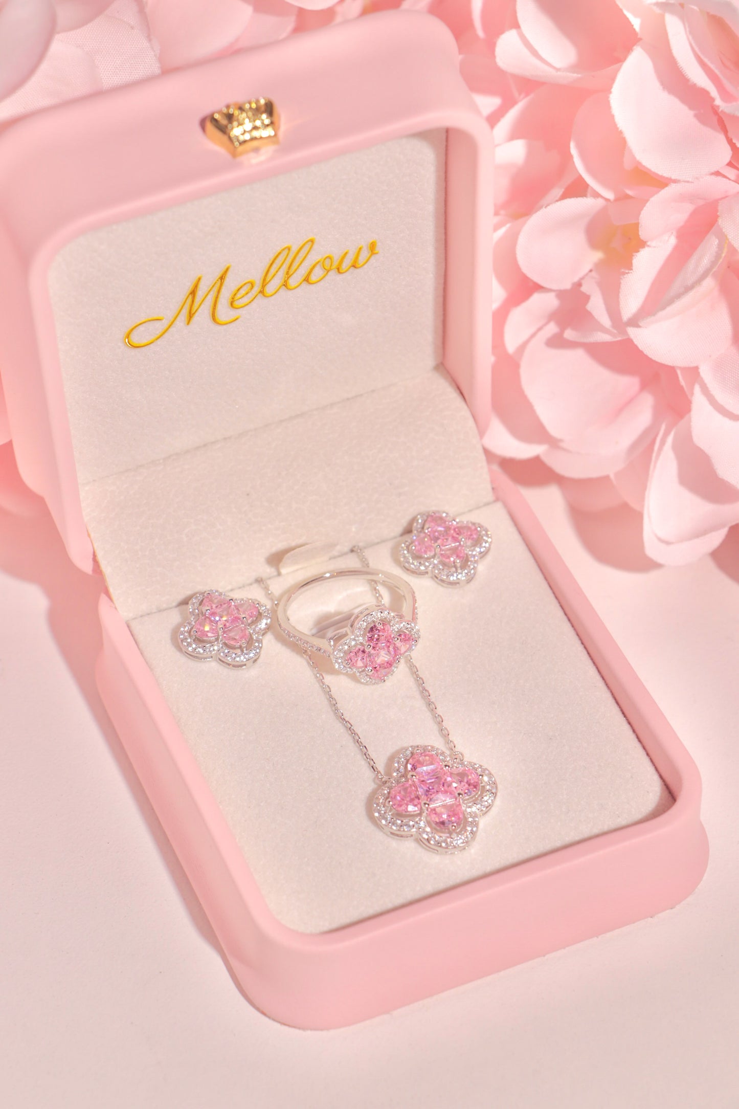 Clovelle set