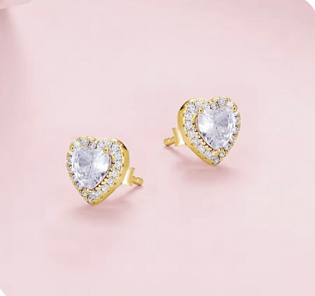 Princess Heart studs dorados