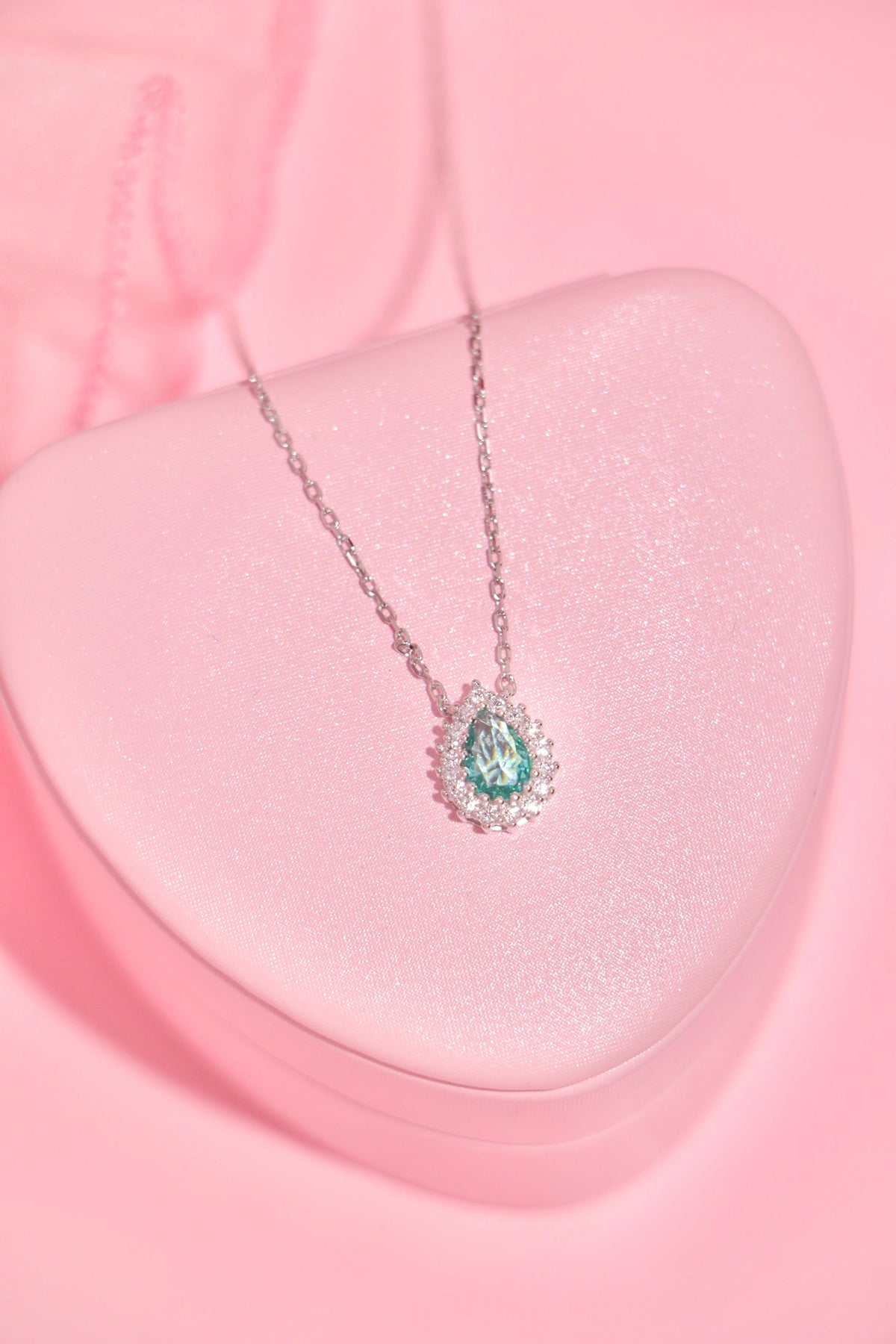 Aqualisse necklace