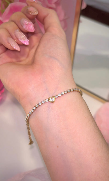 Sparkling Heart Tennis bracelet