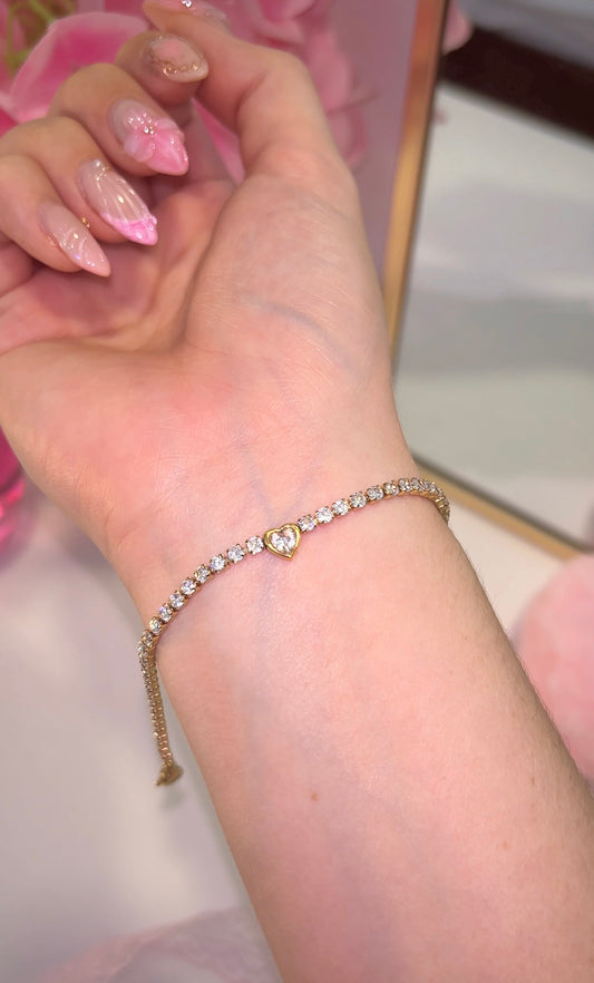 Sparkling Heart Tennis bracelet