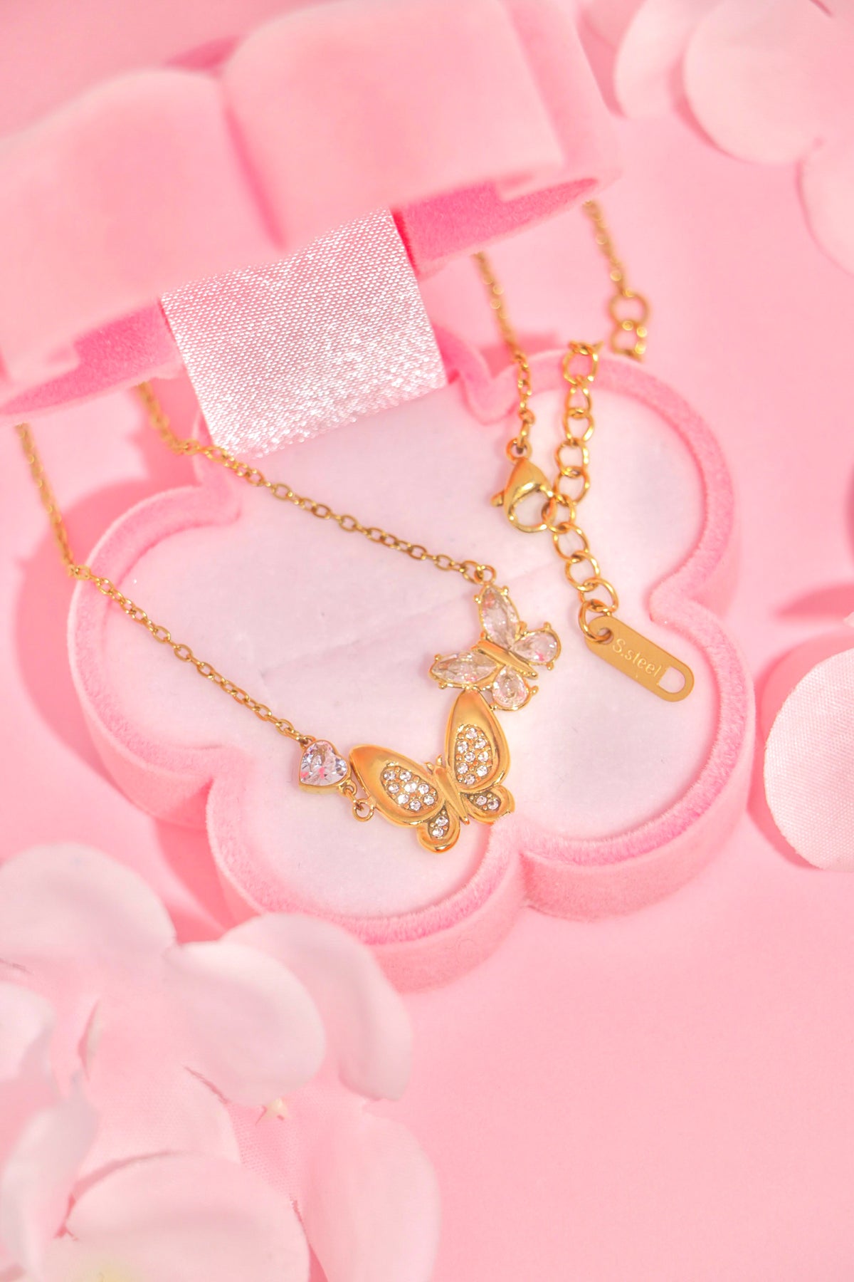 Flutter Love necklace