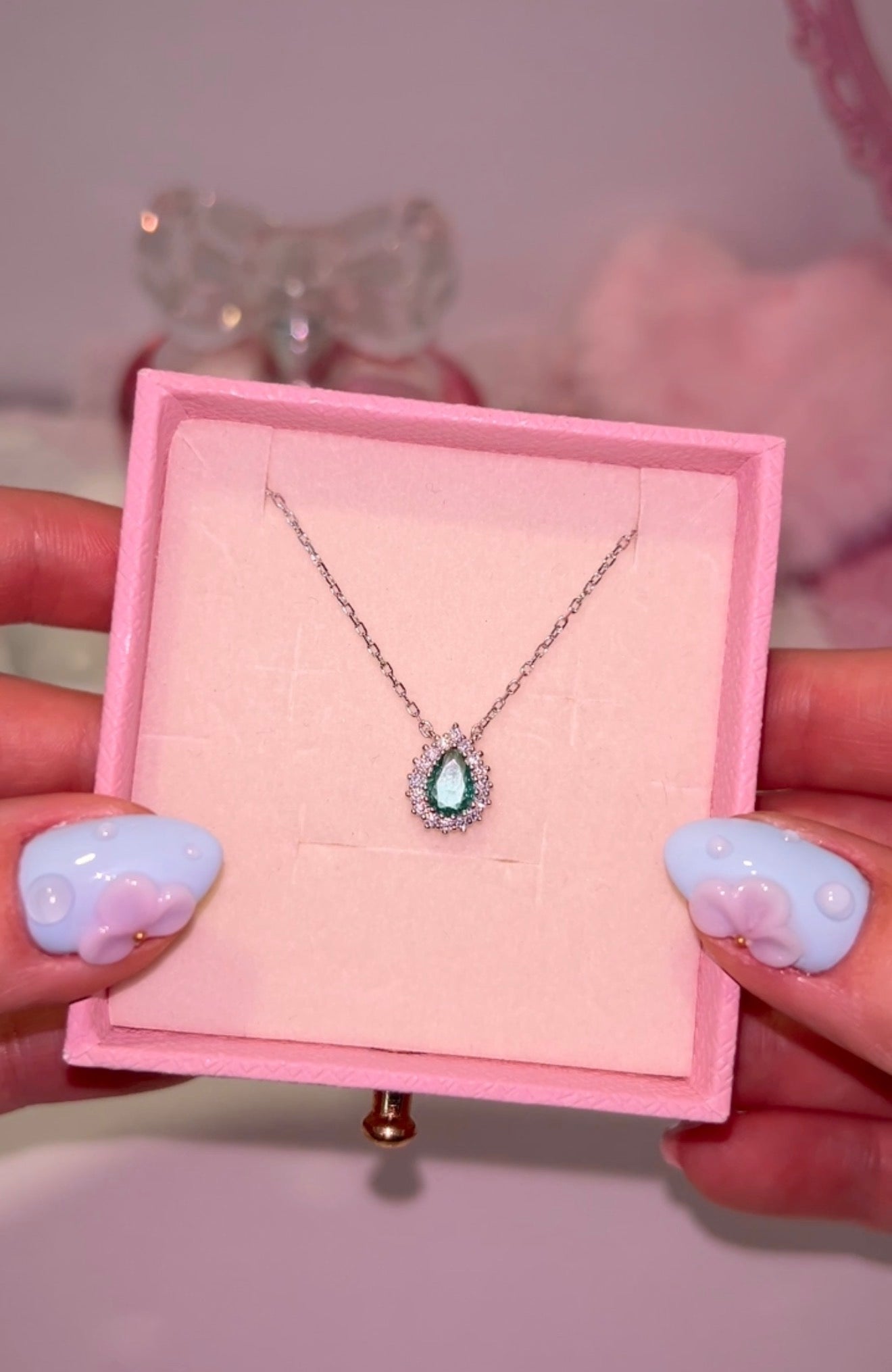 Aqualisse necklace