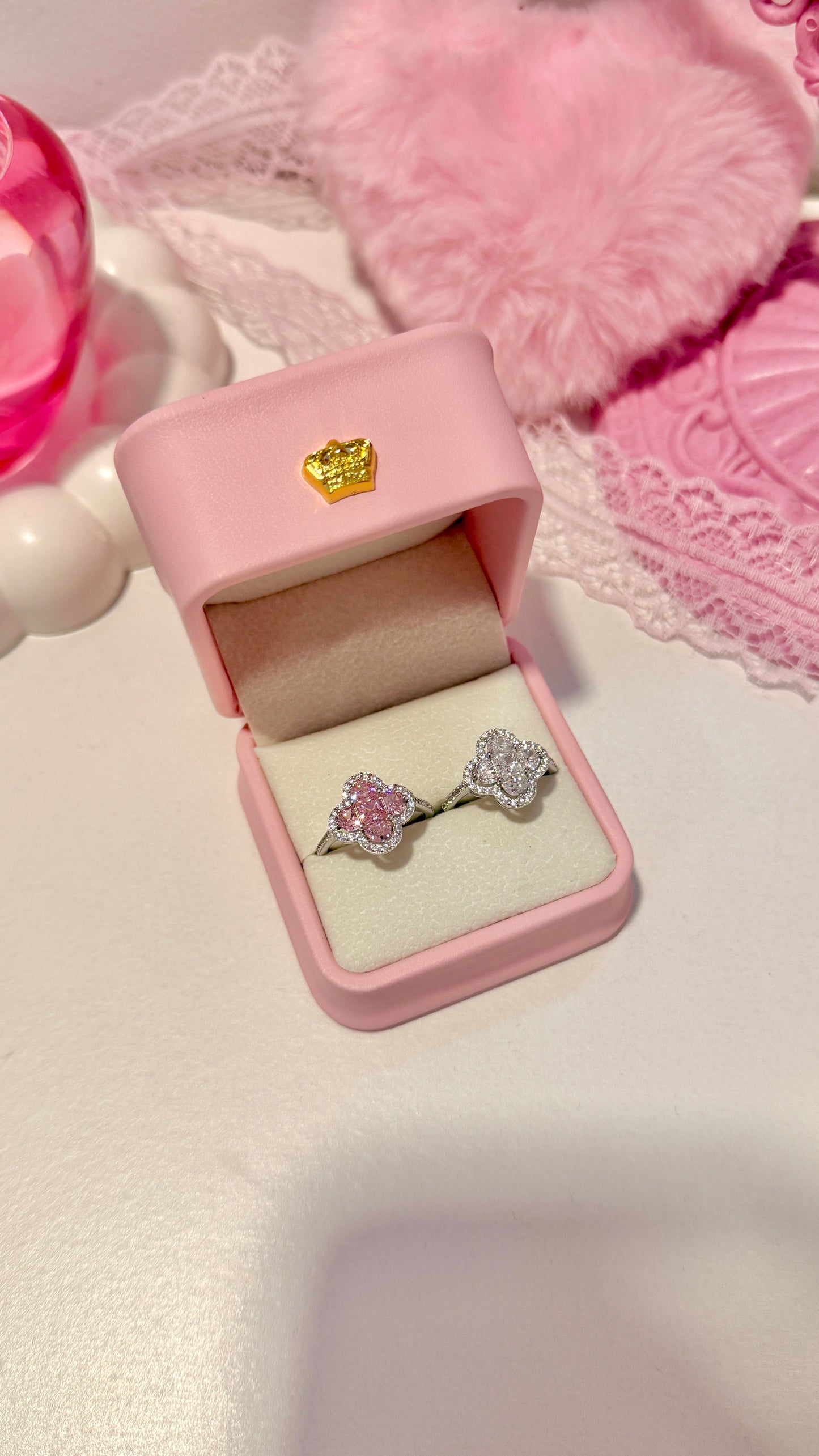Clovelle ring