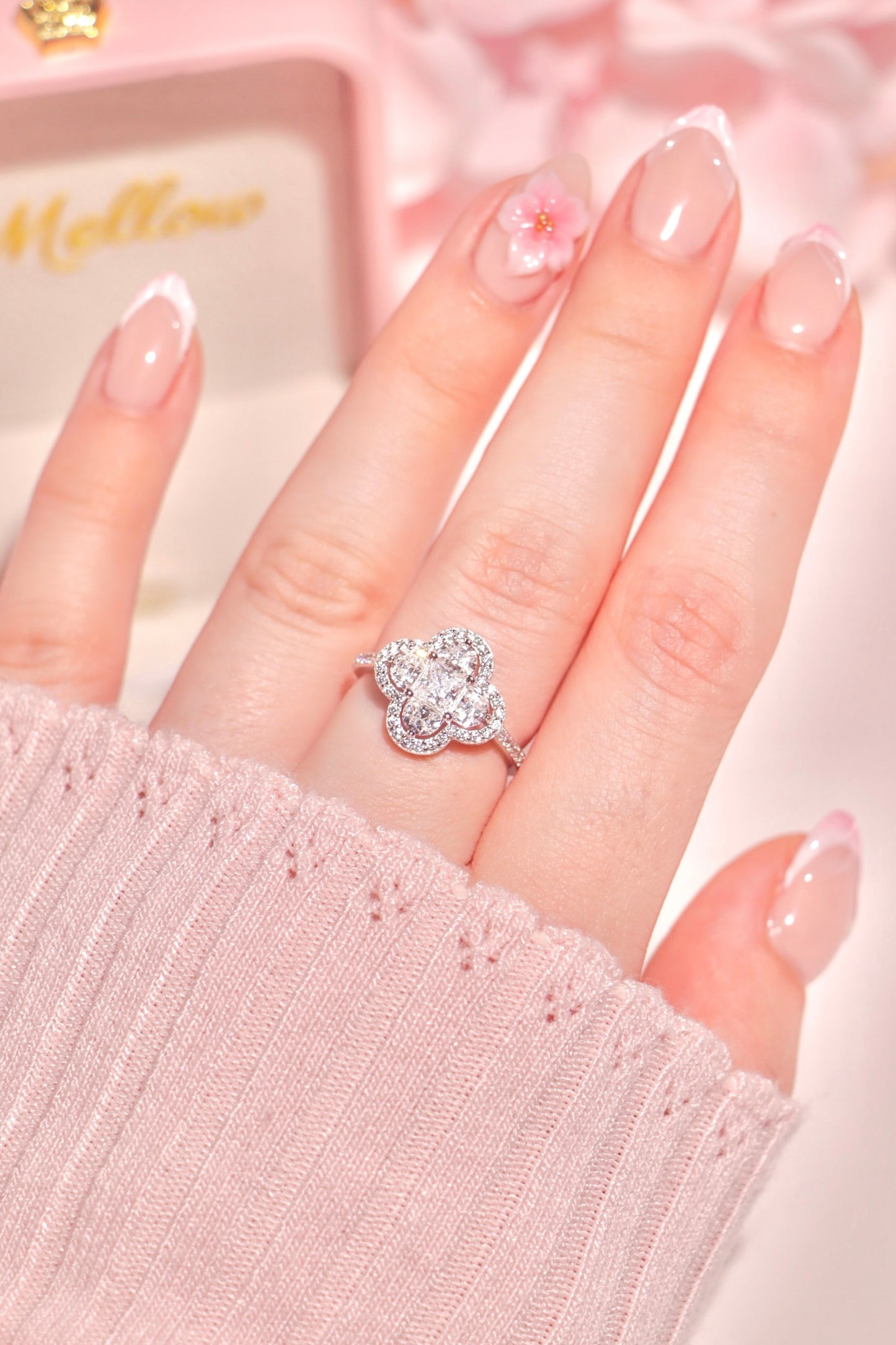 Clovelle ring