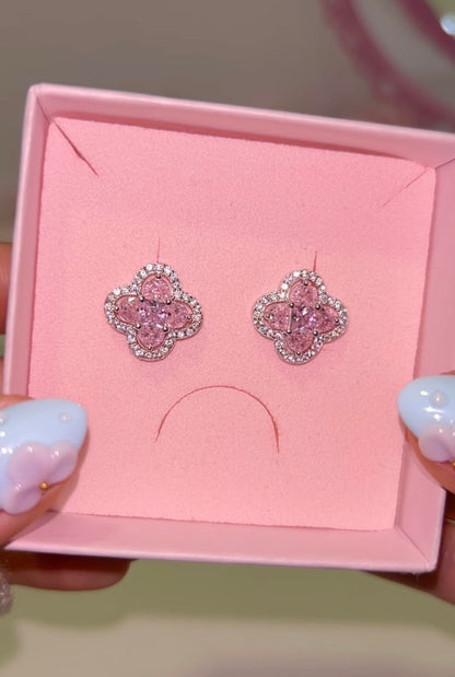 Clovelle studs