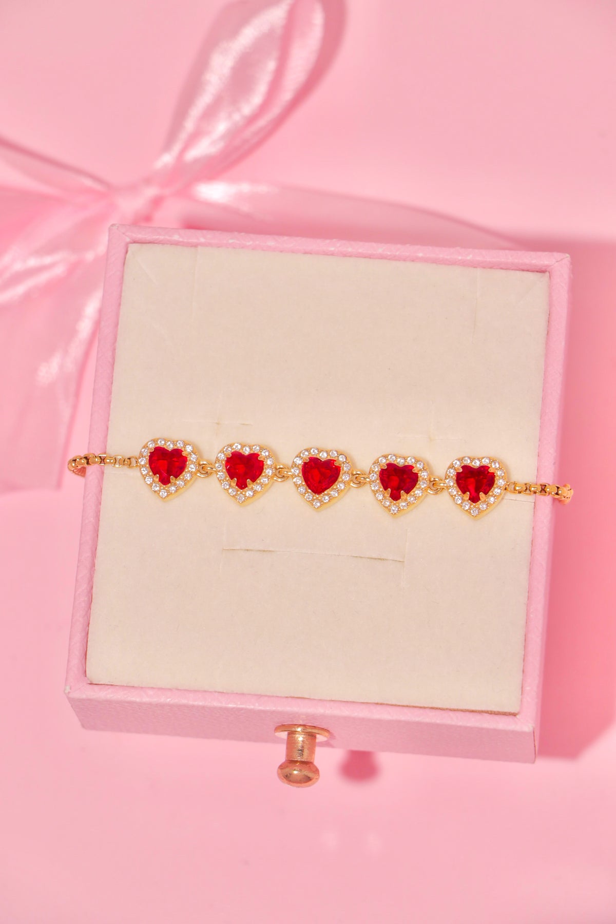 Princess Hearts bracelet rojo