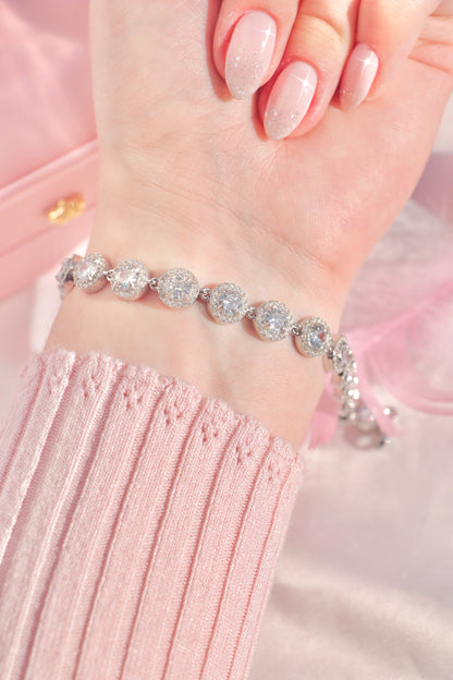 Dazzling Luxe bracelet