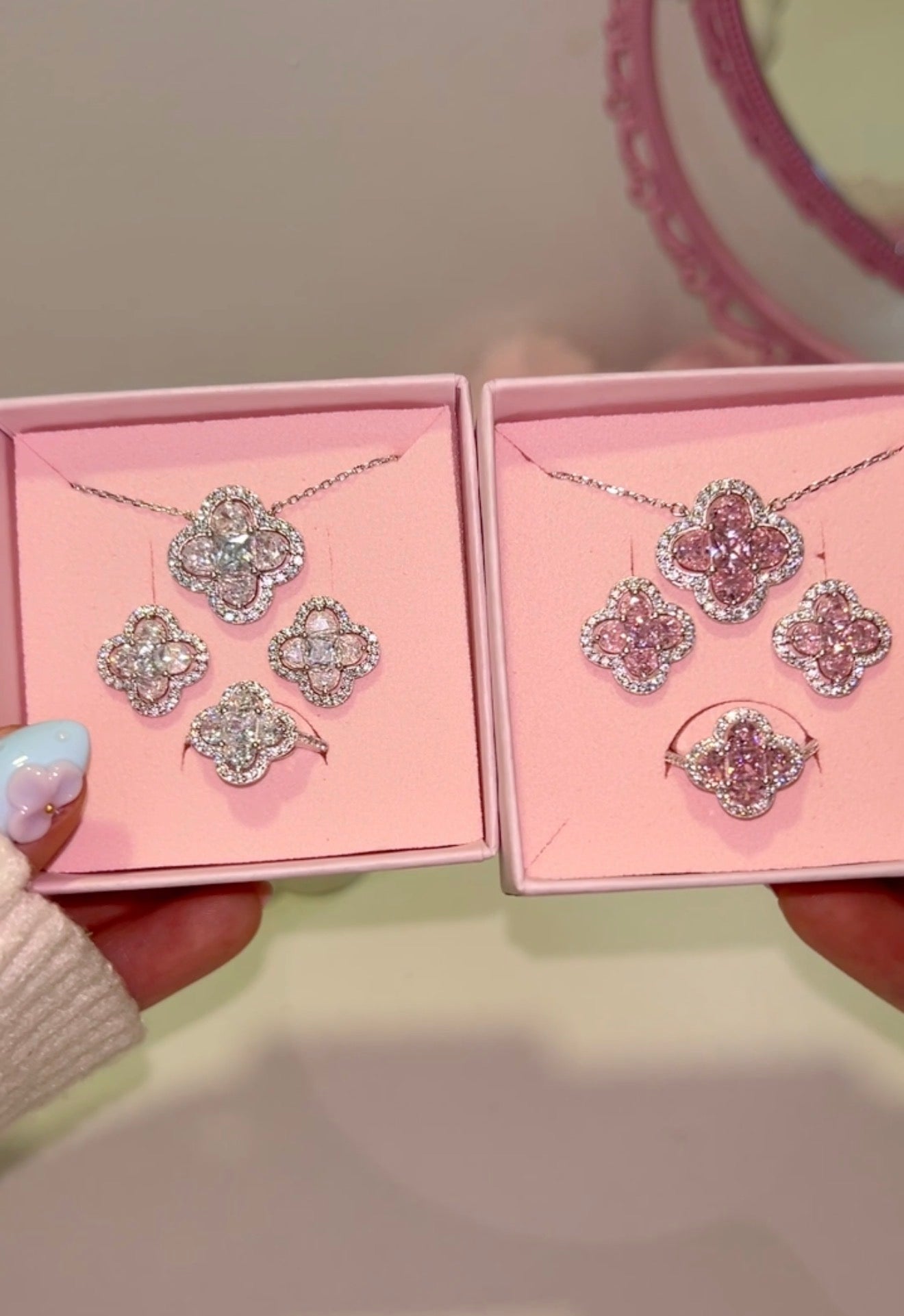 Clovelle set