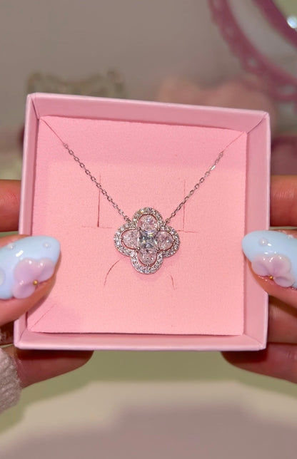 Clovelle necklace
