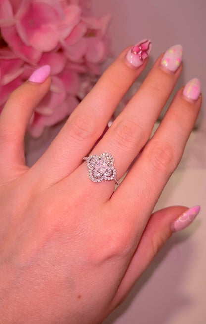 Clovelle ring