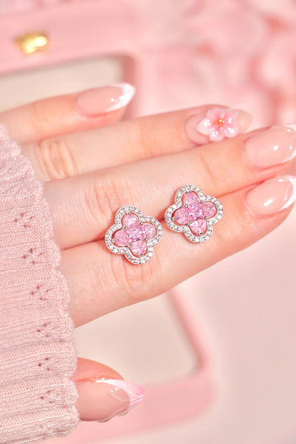 Clovelle studs