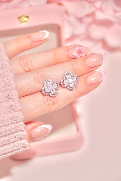 Clovelle studs