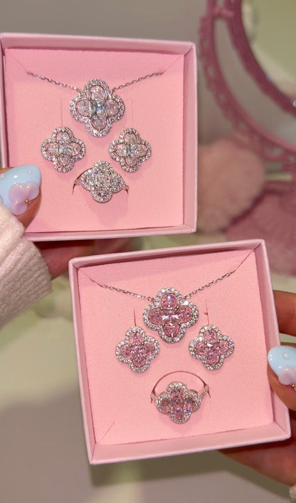 Clovelle set