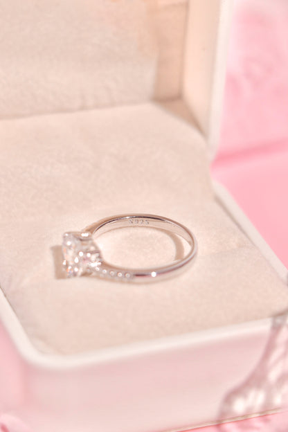 Timeless Love ring transparente