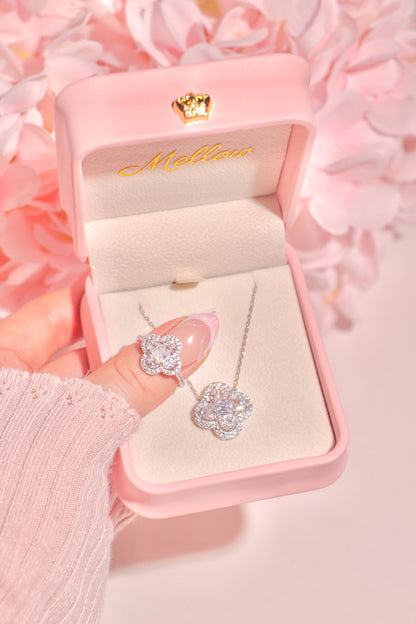 Clovelle set