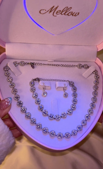 Dazzling Luxe set