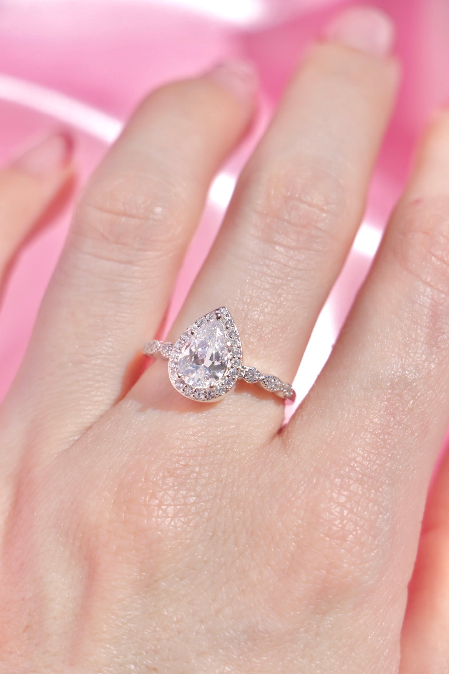 Pear Halo ring