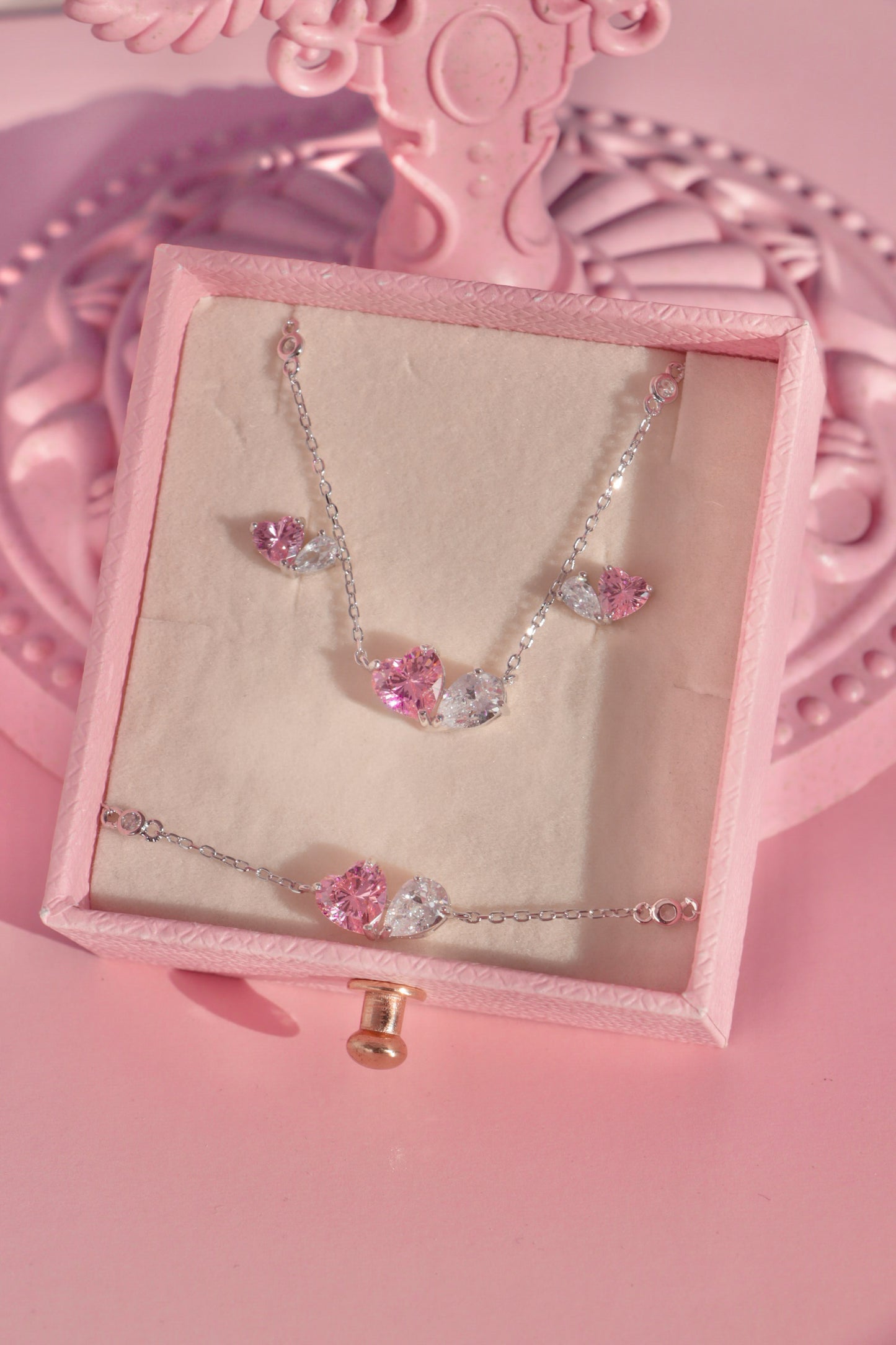 So In Love set