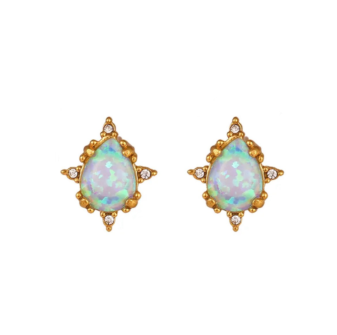 Sparkling Drop studs