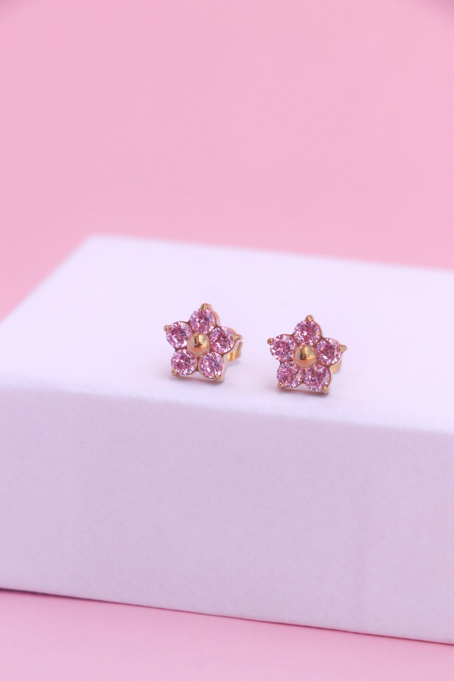 Florcita studs