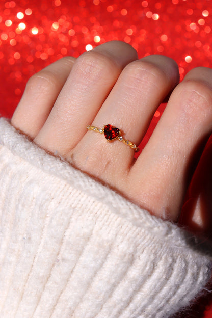 Vintage red heart ring