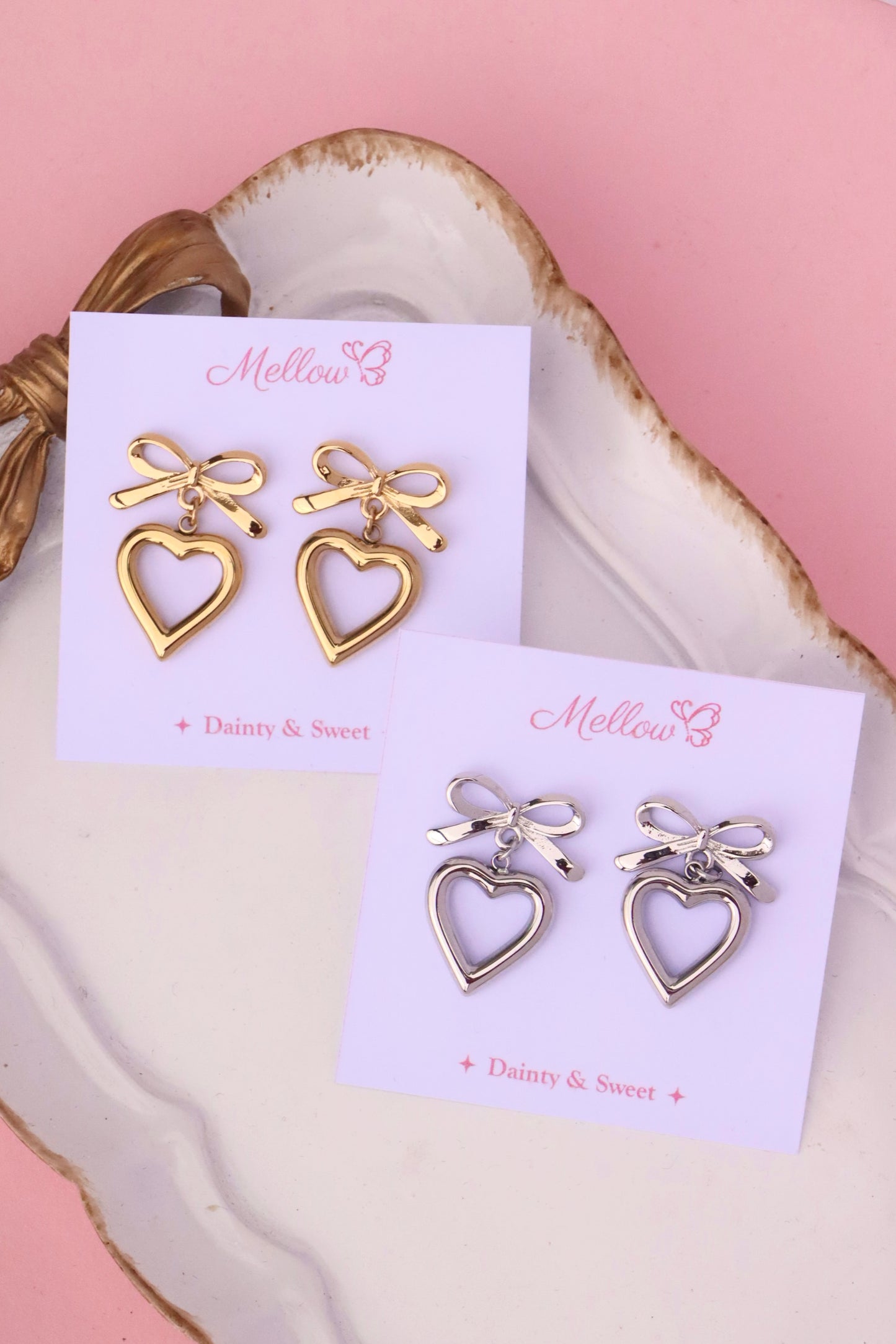 Love Bow earrings