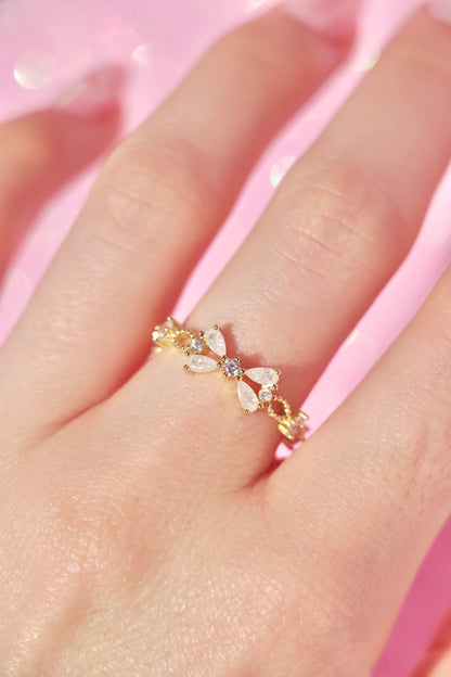 Lacewing ring