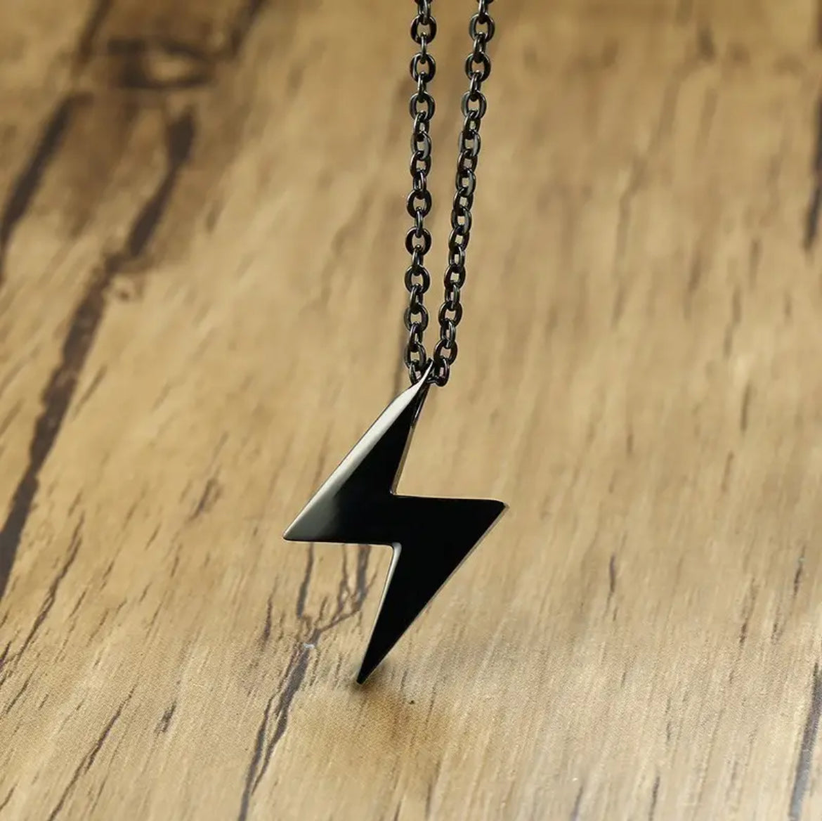 Ray necklace