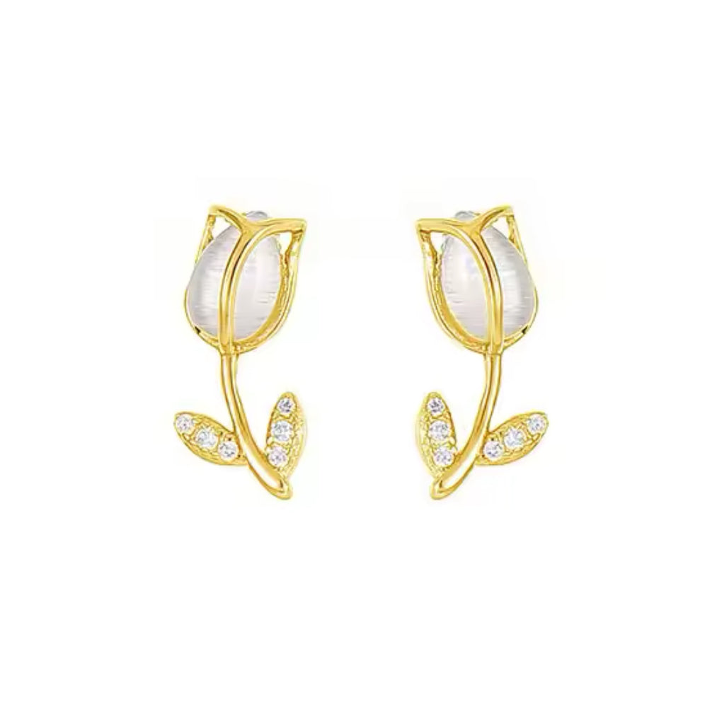 Tulip studs