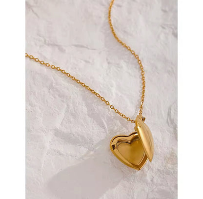 Locket Love necklace